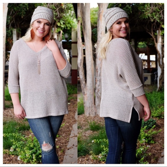 ✨LAST ONE✨PLUS Oatmeal Knit Sweater Tunic - Picture 3 of 3